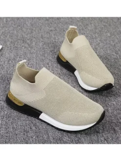 Breathable Flyknit Elastic Sneaker