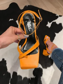 Crisscross Square Chunky Open Toe Heel