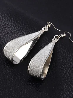 Frosted Water Droplets Earrings