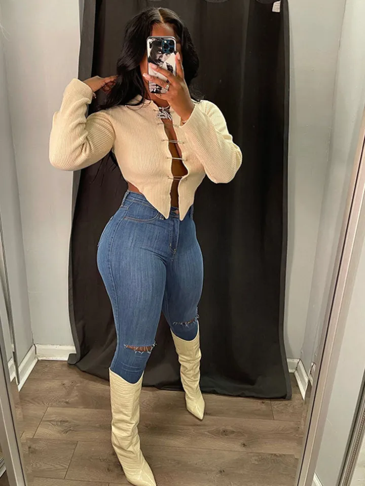 Long Sleeve Knit Pin Chain Crop Top