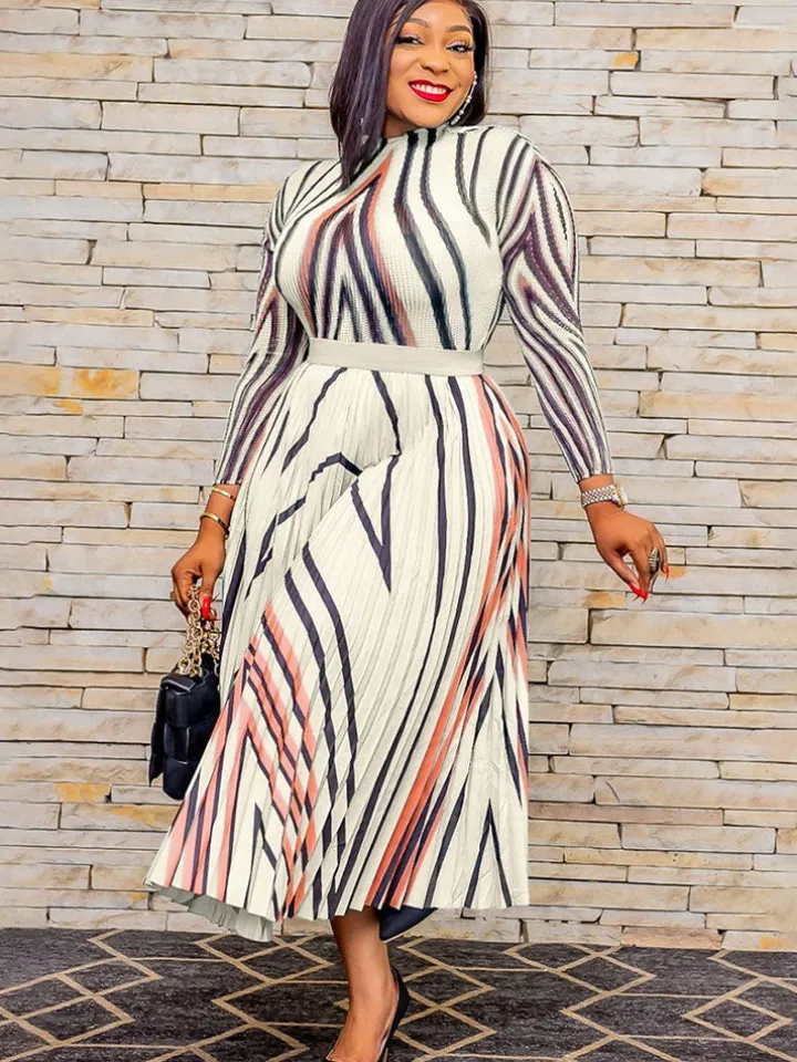 Long Sleeves Pleated Maxi Dresss