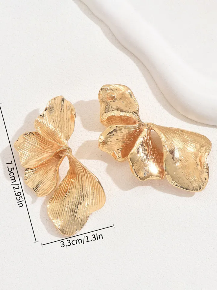 Metal Floral Petal Earrings