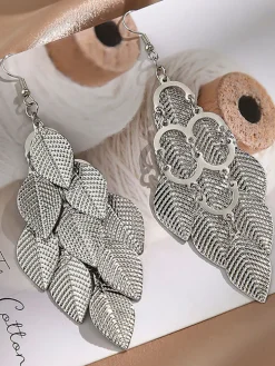 Minimalist Layer Leaf Earrings