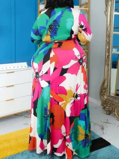Plus Size Floral Print Dress with Pockets