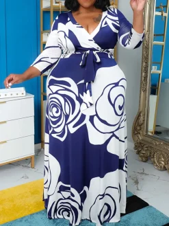 Plus Size Floral Print Dress with Pockets