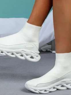 Plus Size Knit Slip-On Sock Sneakers