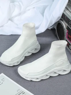 Plus Size Knit Slip-On Sock Sneakers