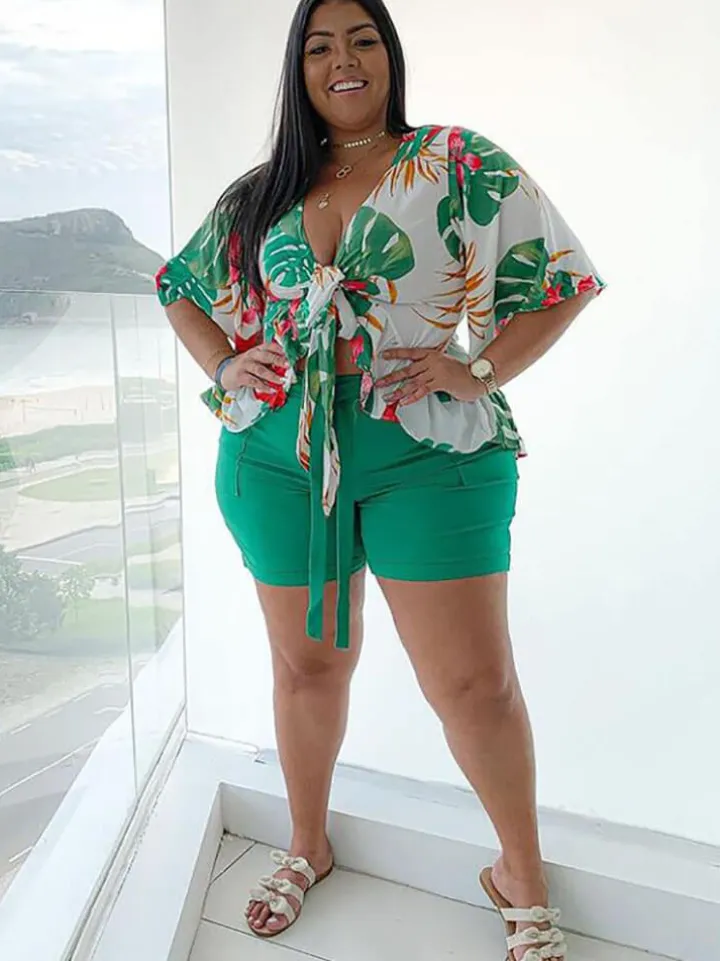 Plus Size Lace Up Ruffle Sleeve Floral Shorts Set