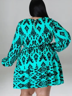 Plus Size Long Sleeves Round Neck Midi Dress