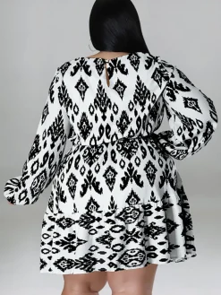 Plus Size Long Sleeves Round Neck Midi Dress