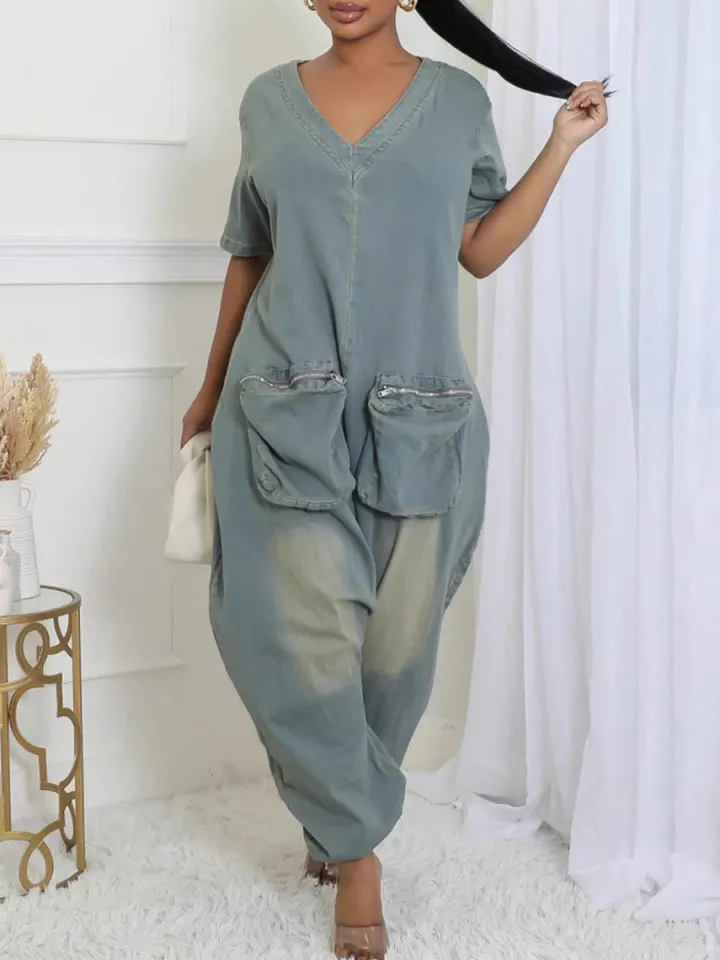 Pockets Bagged Denim Jumpsuit