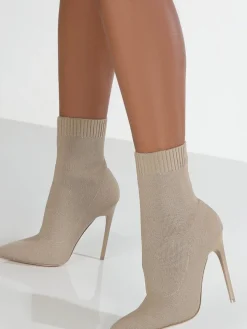 Ribbed Knit Solid Color Anklet Boots