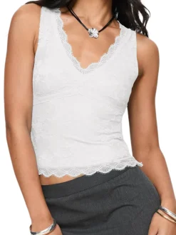 Scallop Lace Tank Top